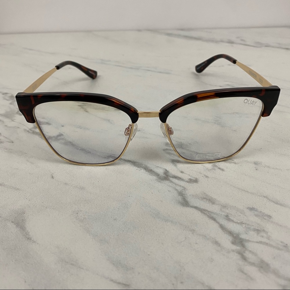Quay Australia • Chemistry Blue Light Glasses - Picture 3 of 5
